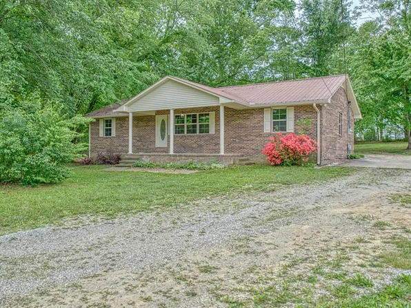 6674 Putnam St, Baxter, TN 38544