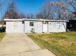 2341 Brothers St, Fort Worth, TX 76106