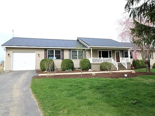 855 Brown City Rd, Imlay City, MI 48444