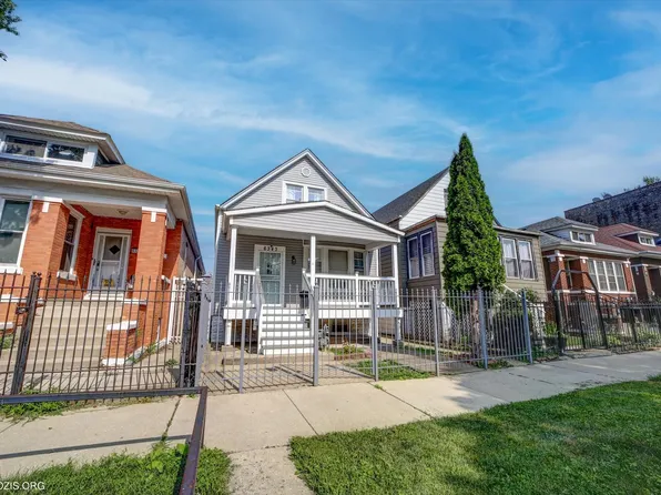 6343 S Troy St, Chicago, IL 60629