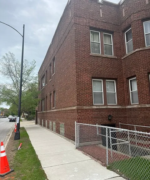 7601 S Langley Ave #1 — Photo 3