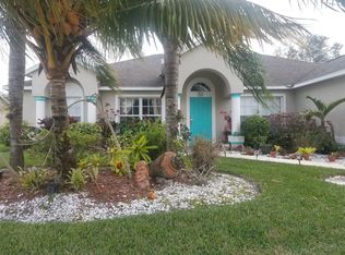 824 SW McComb Ave, Port Saint Lucie, FL 34953
