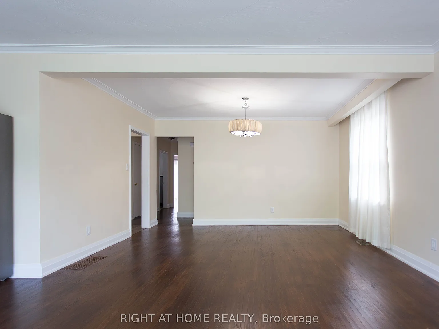 3 bed, $3,100 — Photo 3
