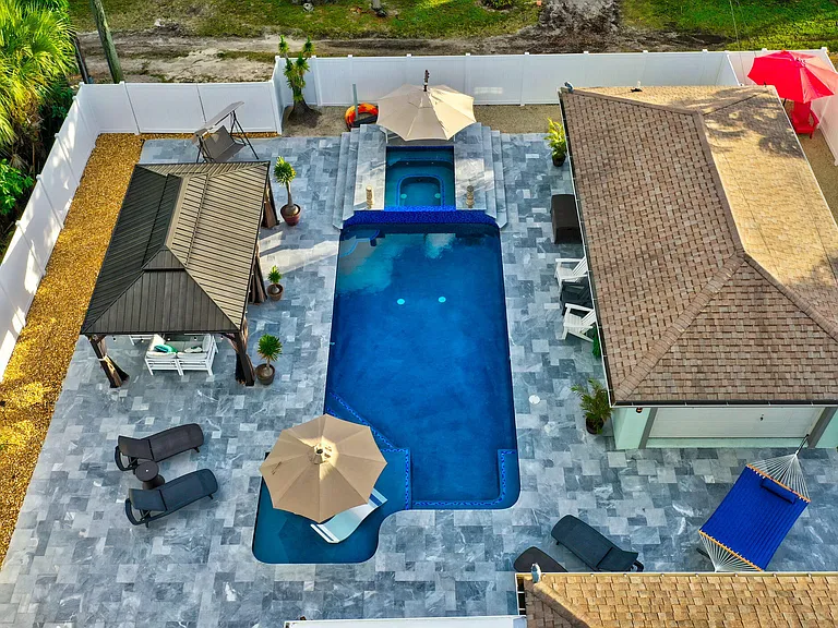 310 Gulfstream Dr — Photo 10