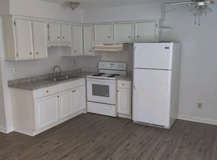 405 Ashlawn Dr, Norfolk, VA 23505