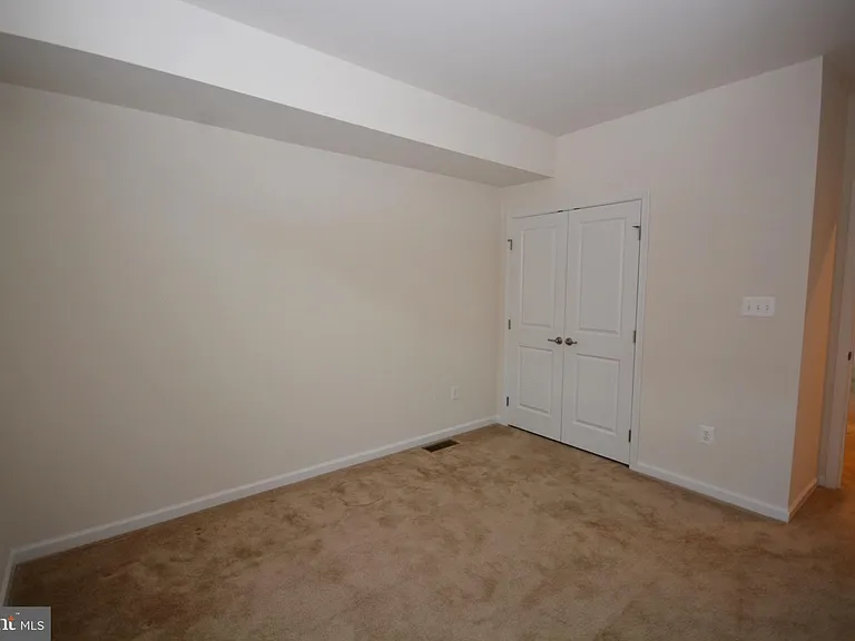 5942 Leben Dr — Photo 22