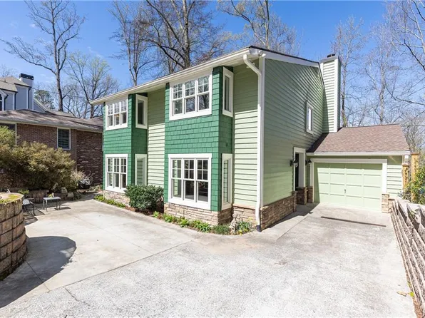 485 Overbrook Dr NW, Atlanta, GA 30318