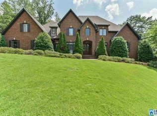 3018 S Cove Dr, Birmingham, AL 35216