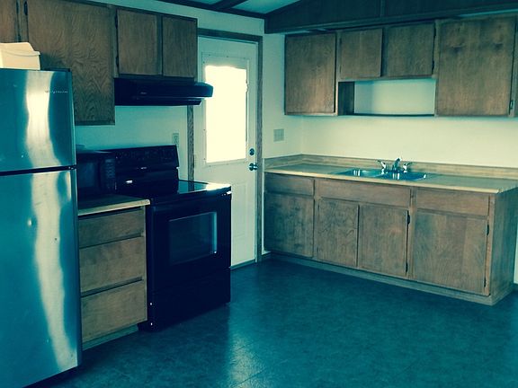 2nd image of 90 Kuchenski Dr APT 1