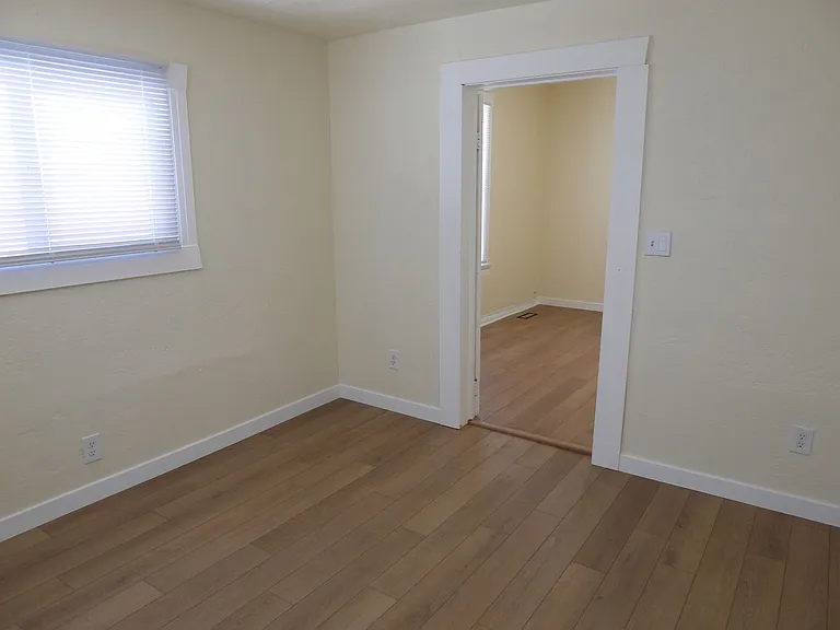 Wahsatch Ave 403 N — Photo 6