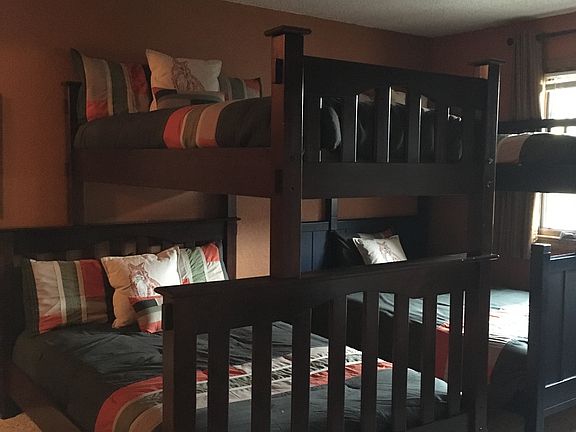 Bunk room