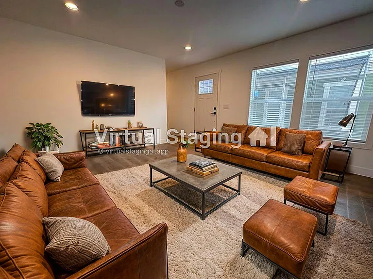 2060 N Center St #38 — Photo 2