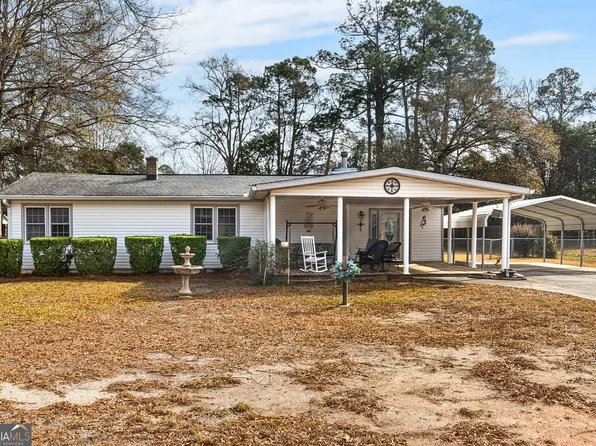 614 Hillcrest Ave, Perry, GA 31069