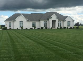 1745 S Wynn Rd, Oregon, OH 43616