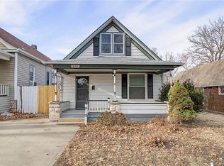 920 W 42nd St, Kansas City, MO 64111