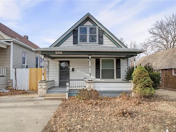 920 W 42nd St, Kansas City, MO 64111