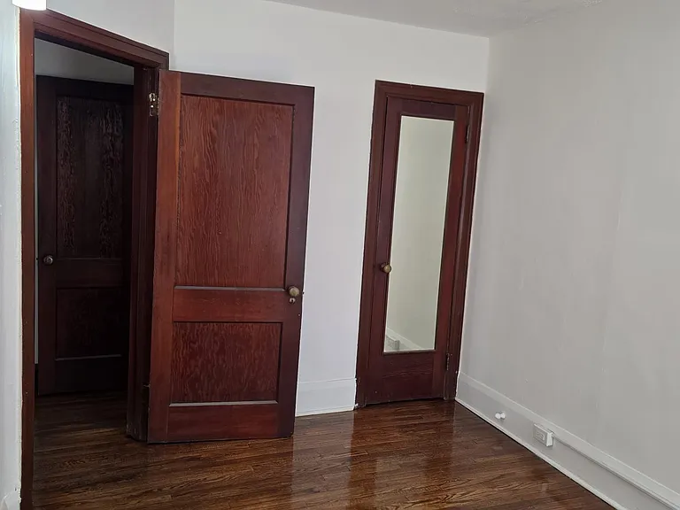 29 Jane St #8 — Photo 3