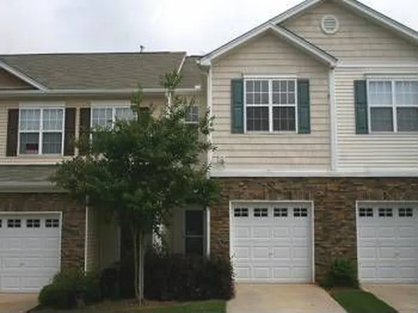 8518 Arboles Ct, Raleigh, NC 27613