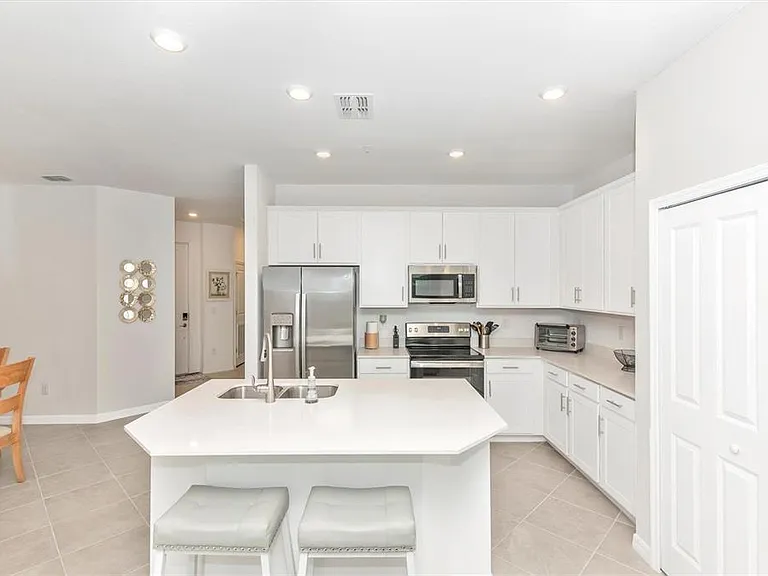 12280 Wellen Golf St #301 — Photo 5