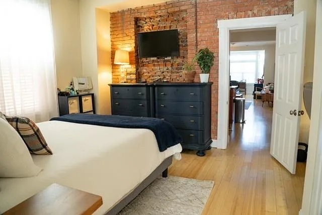 310 Bridge St #1 — Photo 2