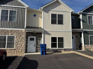 686 Zephyr Dr, Rockingham, VA 22801