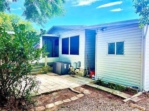 3rd image of 8837 Barcin Cir #710