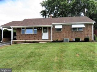 127 Center St, Hanover, PA 17331