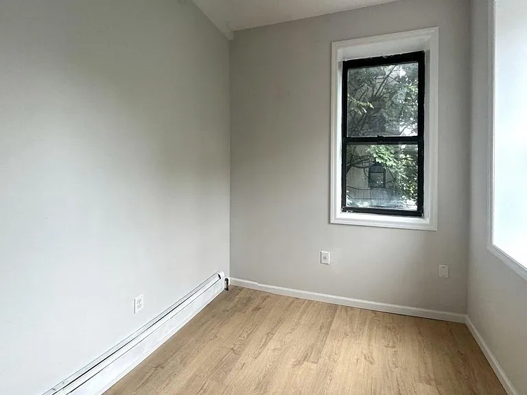 925 Marcy Ave #PARLOR — Photo 5