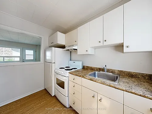 12 Wesleyan St #1 Photo 1