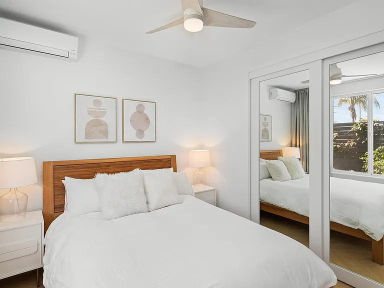 Guest house bedroom