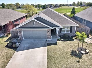 11211 N 148th East Ave, Owasso, OK 74055