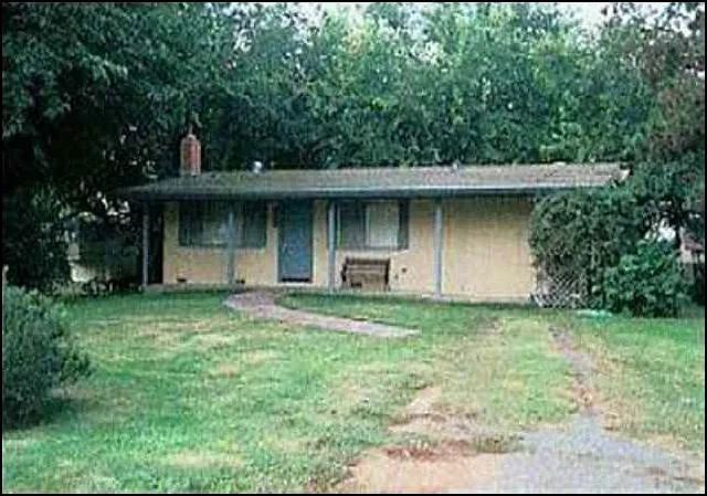 5243 Sandmound Blvd photo 1