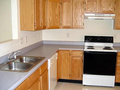 4th image of 2223 N Bradford Trace Blvd