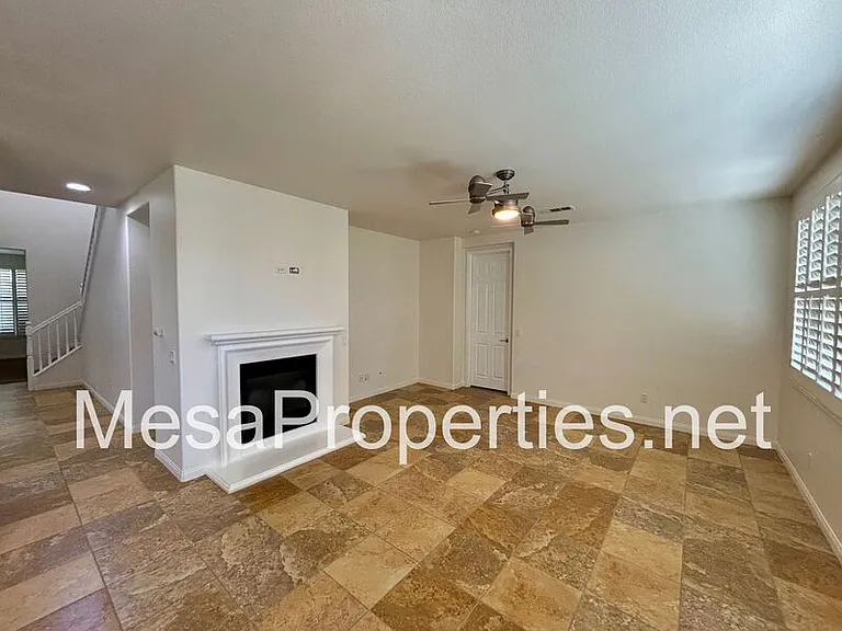5729 Nutwood Pl — Photo 5