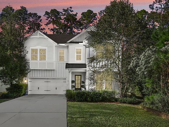 4th image of 86 WOODVIEW Court