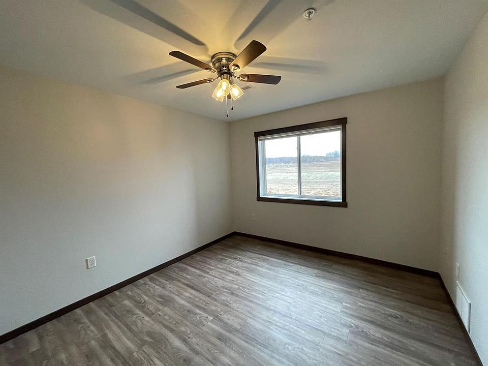 1st image of 1274 Daphne Cir #1