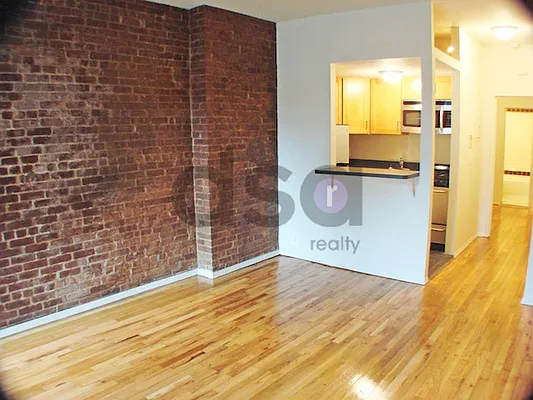 Rented by DSA Realty | media 26