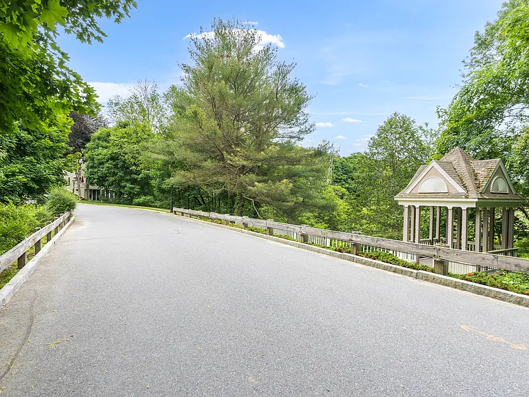 Mature Wooded Grounds