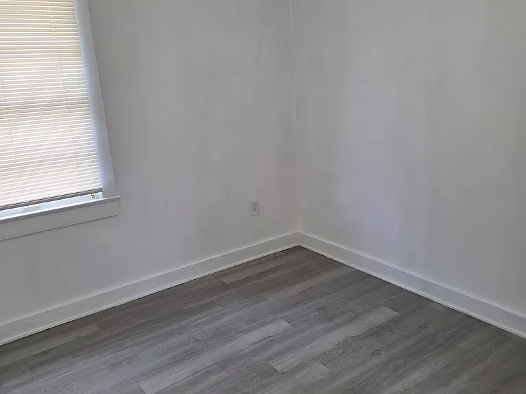 1011 National St — Photo 15