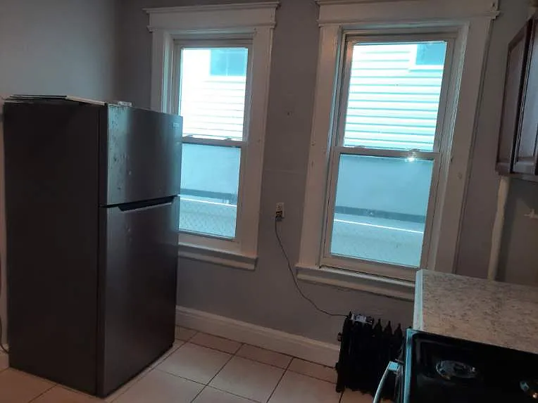 1086 Anna St #1 — Photo 3