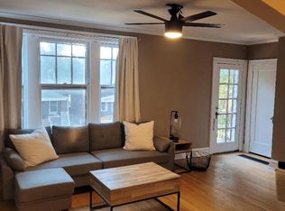 5501 Rosa Ave #2F, Saint Louis, MO 63109