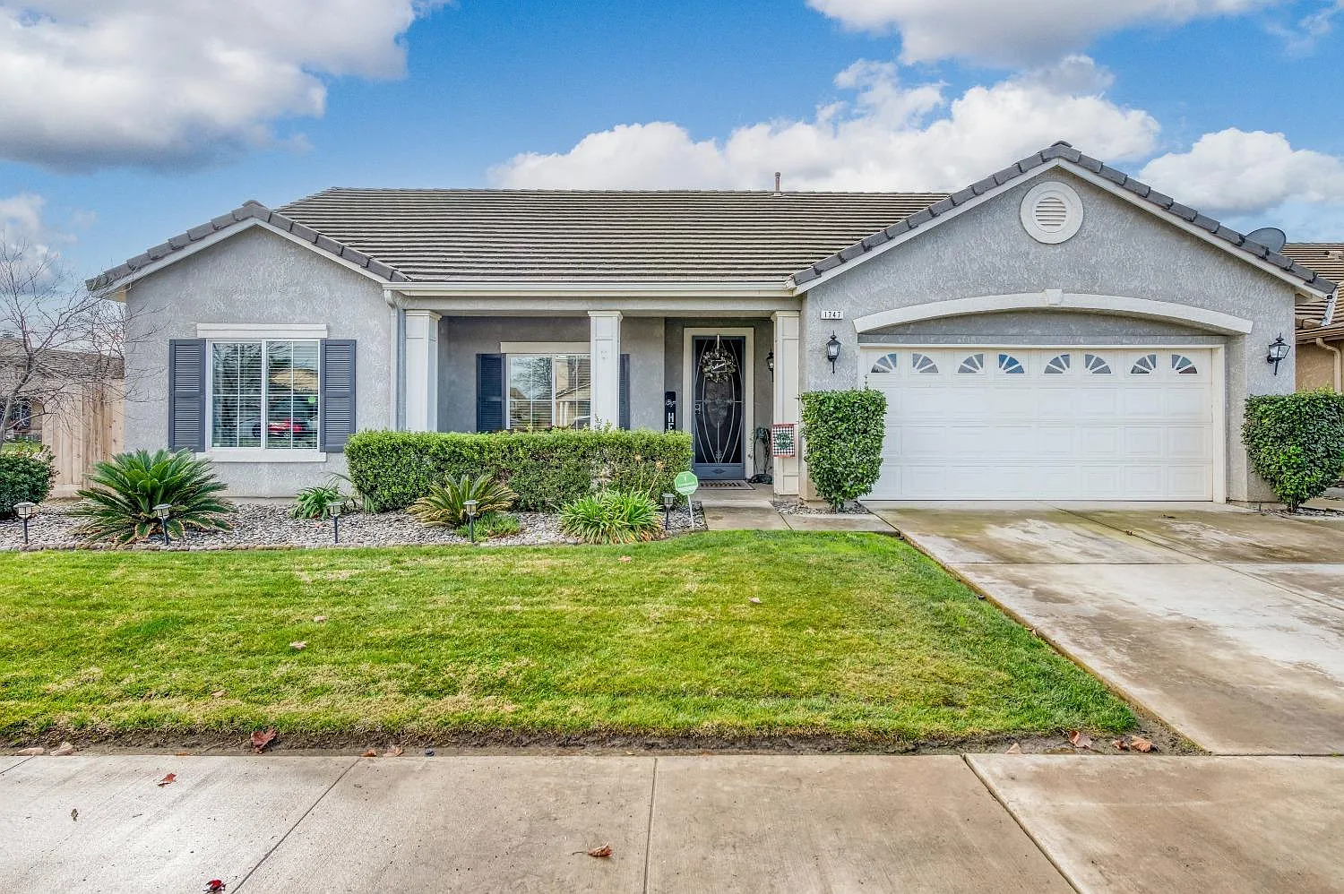 1747 W Rio Hondo Ct photo 1
