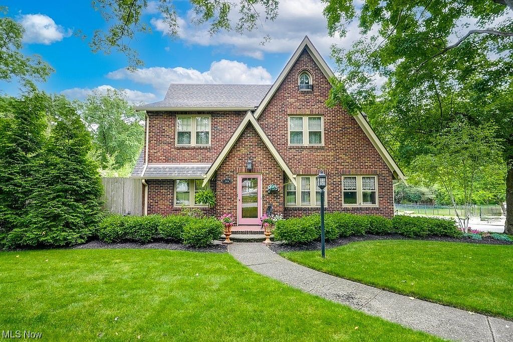 2904 Kent Rd, Silver Lake, OH 44224 MLS 4470322 Zillow