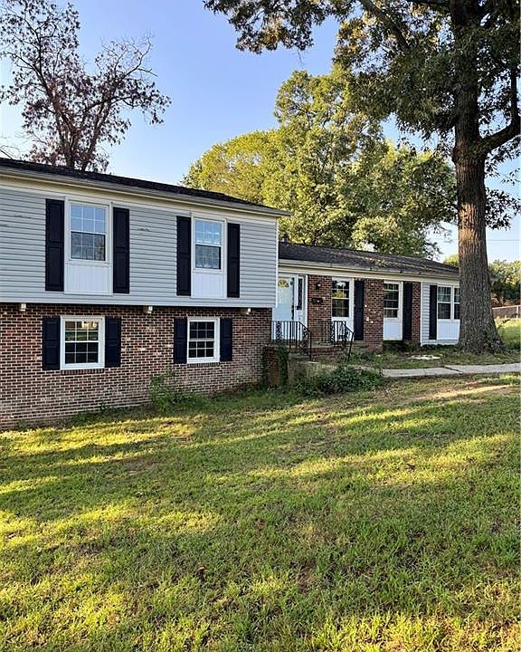 1st image of 2404 Revolan Ct