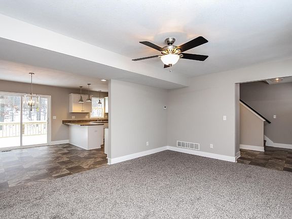 4th image of 4941 Winston Hill Dr