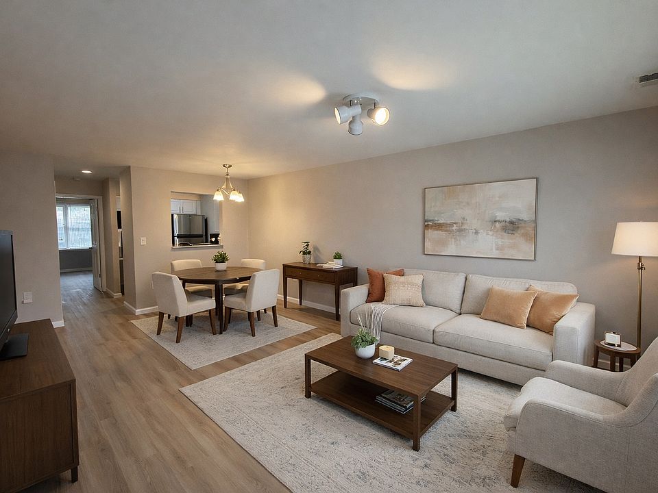 1st image of 241 Dakota St #5