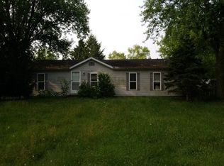 26136 Rogers Rd, Elkhart, IN 46514