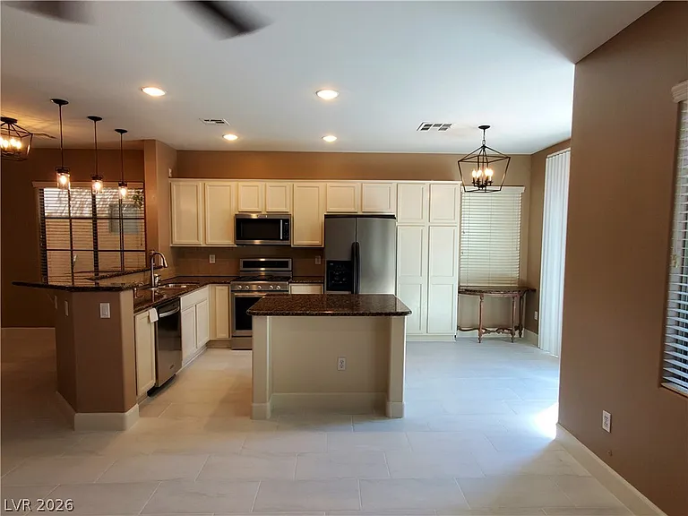 5409 Coral Ribbon Ave — Photo 7