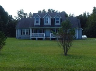 1636 Apple Tree Ln, Gable, SC 29051