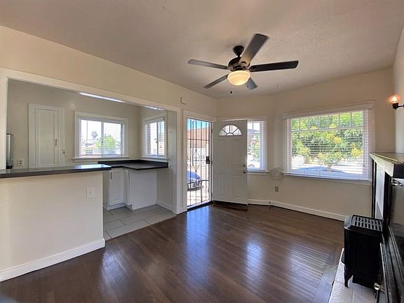 3rd image of 1807 Mission Ave